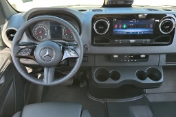 Mercedes-Benz Sprinter Cargo Van Standard Roof 4-Cyl Diesel HO 2500 Standard Roof I4 Diesel HO 144" RWD 2025