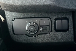 Mercedes-Benz Sprinter Cargo Van Standard Roof 4-Cyl Diesel HO 2500 Standard Roof I4 Diesel HO 144" RWD 2025
