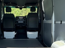 Mercedes-Benz Sprinter Cargo Van Standard Roof 4-Cyl Diesel HO 2500 Standard Roof I4 Diesel HO 144" RWD 2025