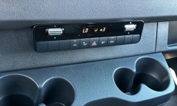 Mercedes-Benz Sprinter Crew Van Standard Roof 4-Cyl Diesel HO 2500 Standard Roof I4 Diesel HO 144" RWD 2026