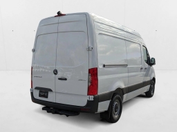 Mercedes-Benz Sprinter Cargo Van Standard Roof 4-Cyl Diesel HO 2500 Standard Roof I4 Diesel HO 144" RWD 2025