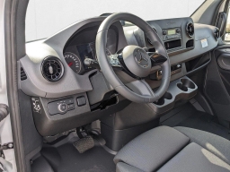 Mercedes-Benz Sprinter Cargo Van Standard Roof 4-Cyl Diesel HO 2500 Standard Roof I4 Diesel HO 144" RWD 2025