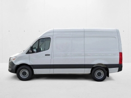 Mercedes-Benz Sprinter Cargo Van Standard Roof 4-Cyl Diesel HO 2500 Standard Roof I4 Diesel HO 144" RWD 2025