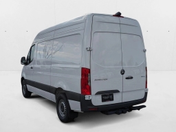 Mercedes-Benz Sprinter Cargo Van Standard Roof 4-Cyl Diesel HO 2500 Standard Roof I4 Diesel HO 144" RWD 2025