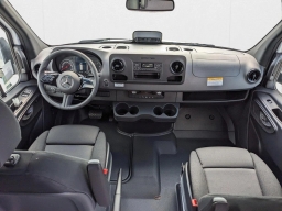 Mercedes-Benz Sprinter Cargo Van Standard Roof 4-Cyl Diesel HO 2500 Standard Roof I4 Diesel HO 144" RWD 2025