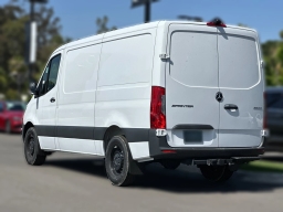 Mercedes-Benz Sprinter Cargo Van Standard Roof 4-Cyl Diesel HO 2500 Standard Roof I4 Diesel HO 144" RWD 2025