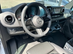 Mercedes-Benz Sprinter Cargo Van Standard Roof 4-Cyl Diesel HO 2500 Standard Roof I4 Diesel HO 144" RWD 2025