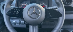 Mercedes-Benz Sprinter Crew Van Standard Roof 4-Cyl Diesel HO 2500 Standard Roof I4 Diesel HO 144" RWD 2026