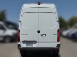 Mercedes-Benz Sprinter Crew Van Standard Roof 4-Cyl Diesel HO 2500 Standard Roof I4 Diesel HO 144" RWD 2026