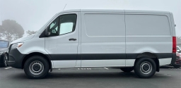 Mercedes-Benz Sprinter Crew Van Standard Roof 4-Cyl Diesel HO 2500 Standard Roof I4 Diesel HO 144" RWD 2026