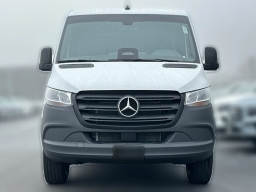 Mercedes-Benz Sprinter Crew Van Standard Roof 4-Cyl Diesel HO 2500 Standard Roof I4 Diesel HO 144" RWD 2026