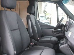 Mercedes-Benz Sprinter Cargo Van Standard Roof 4-Cyl Diesel HO 2500 Standard Roof I4 Diesel HO 144" RWD 2025