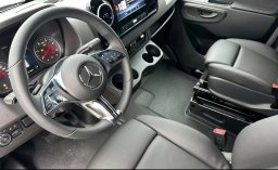 Mercedes-Benz Sprinter Crew Van Standard Roof 4-Cyl Diesel HO 2500 Standard Roof I4 Diesel HO 144" AWD 2026