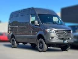 Mercedes-Benz Sprinter Crew Van Standard Roof 4-Cyl Diesel HO 2500 Standard Roof I4 Diesel HO 144" AWD 2026