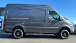 Mercedes-Benz Sprinter Crew Van Standard Roof 4-Cyl Diesel HO 2500 Standard Roof I4 Diesel HO 144" AWD 2026