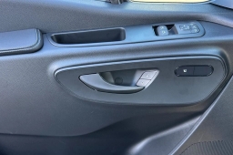 Mercedes-Benz Sprinter Crew Van Standard Roof 4-Cyl Diesel HO 2500 Standard Roof I4 Diesel HO 144" AWD 2026