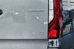Mercedes-Benz Sprinter Crew Van Standard Roof 4-Cyl Diesel HO 2500 Standard Roof I4 Diesel HO 144" AWD 2026