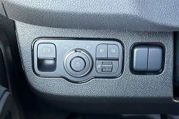 Mercedes-Benz Sprinter Crew Van Standard Roof 4-Cyl Diesel HO 2500 Standard Roof I4 Diesel HO 144" AWD 2026
