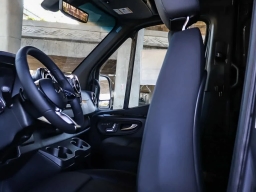 Mercedes-Benz Sprinter Crew Van Standard Roof 4-Cyl Diesel HO 2500 Standard Roof I4 Diesel HO 144" AWD 2026