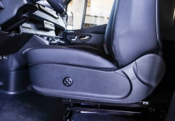 Mercedes-Benz Sprinter Crew Van Standard Roof 4-Cyl Diesel HO 2500 Standard Roof I4 Diesel HO 144" AWD 2026