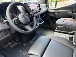Mercedes-Benz Sprinter Cargo Van Standard Roof 4-Cyl Diesel HO 2500 Standard Roof I4 Diesel HO 144" AWD 2025