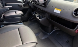 Mercedes-Benz Sprinter Cargo Van Standard Roof 4-Cyl Diesel HO 2500 Standard Roof I4 Diesel HO 144" AWD 2025