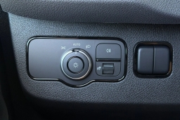 Mercedes-Benz Sprinter Cargo Van Standard Roof 4-Cyl Diesel HO 2500 Standard Roof I4 Diesel HO 144" AWD 2025