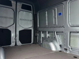 Mercedes-Benz Sprinter Crew Van Standard Roof 4-Cyl Diesel HO 2500 Standard Roof I4 Diesel HO 144" AWD 2026