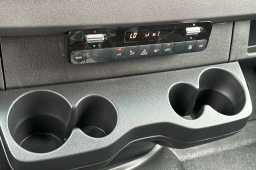 Mercedes-Benz Sprinter Crew Van Standard Roof 4-Cyl Diesel HO 2500 Standard Roof I4 Diesel HO 144" AWD 2026