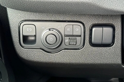 Mercedes-Benz Sprinter Crew Van Standard Roof 4-Cyl Diesel HO 2500 Standard Roof I4 Diesel HO 144" AWD 2026