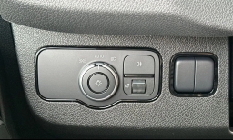 Mercedes-Benz Sprinter Crew Van High Roof 4-Cyl Diesel HO 2500 High Roof I4 Diesel HO 170" RWD 2026