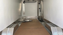 Mercedes-Benz Sprinter Cargo Van High Roof 4-Cyl Diesel HO 2500 High Roof I4 Diesel HO 170" RWD 2025