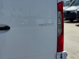 Mercedes-Benz Sprinter Crew Van High Roof 4-Cyl Diesel HO 2500 High Roof I4 Diesel HO 170" RWD 2026