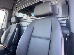 Mercedes-Benz Sprinter Crew Van High Roof 4-Cyl Diesel HO 2500 High Roof I4 Diesel HO 170" RWD 2026
