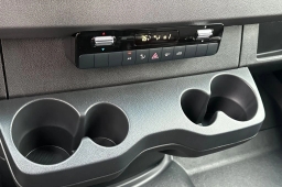 Mercedes-Benz Sprinter Crew Van High Roof 4-Cyl Diesel HO 2500 High Roof I4 Diesel HO 170" RWD 2026