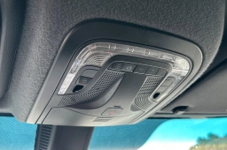 Mercedes-Benz Sprinter Crew Van High Roof 4-Cyl Diesel HO 2500 High Roof I4 Diesel HO 170" RWD 2026