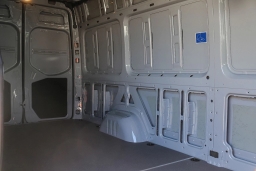 Mercedes-Benz Sprinter Crew Van High Roof 4-Cyl Diesel HO 2500 High Roof I4 Diesel HO 170" AWD 2026