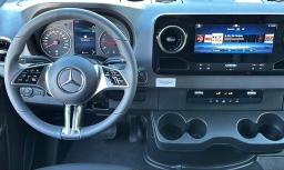 Mercedes-Benz Sprinter Crew Van High Roof 4-Cyl Diesel HO 2500 High Roof I4 Diesel HO 170" AWD 2026