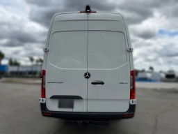 Mercedes-Benz Sprinter Cargo Van High Roof 4-Cyl Diesel HO 2500 High Roof I4 Diesel HO 170" Extended RWD 2025