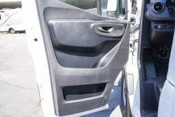 Mercedes-Benz eSprinter Cargo Van High Roof HO 2500 High Roof HO 170" RWD 2025