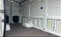 Mercedes-Benz Sprinter Cargo Van High Roof 4-Cyl Diesel HO 3500 High Roof I4 Diesel HO 170" RWD 2026