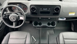 Mercedes-Benz Sprinter Cargo Van High Roof 4-Cyl Diesel HO 3500 High Roof I4 Diesel HO 170" RWD 2026