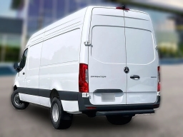 Mercedes-Benz Sprinter Cargo Van High Roof 4-Cyl Diesel HO 3500 High Roof I4 Diesel HO 170" RWD 2026