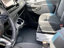 Mercedes-Benz Sprinter Cargo Van High Roof 4-Cyl Diesel HO 3500 High Roof I4 Diesel HO 170" RWD 2026