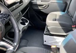 Mercedes-Benz Sprinter Cargo Van High Roof 4-Cyl Diesel HO 3500 High Roof I4 Diesel HO 170" RWD 2026