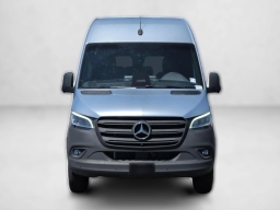 Mercedes-Benz Sprinter Passenger Van Standard Roof 4-Cyl Diesel HO 2500 Standard Roof I4 Diesel HO 144" RWD 2026
