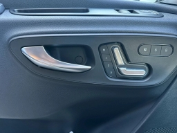 Mercedes-Benz Sprinter Passenger Van Standard Roof 4-Cyl Diesel HO 2500 Standard Roof I4 Diesel HO 144" RWD 2025