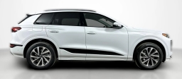 Audi Q6 e-tron Premium quattro 2025