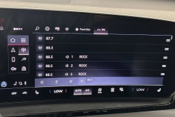 Audi Q6 e-tron Premium quattro 2025