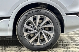 Audi Q6 e-tron Premium quattro 2025